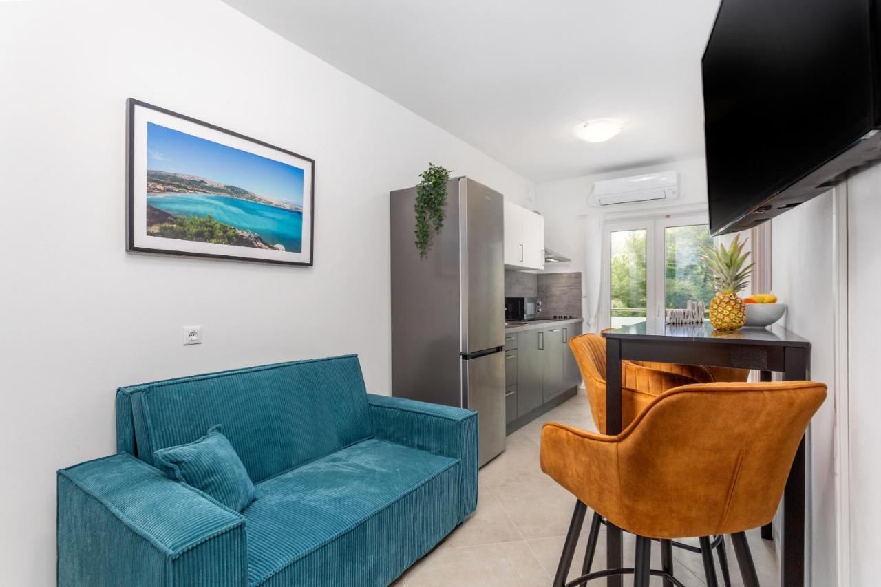 Apartment Divine