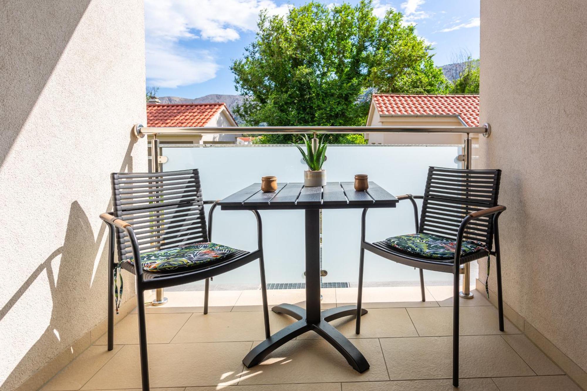 Divine Apartment *